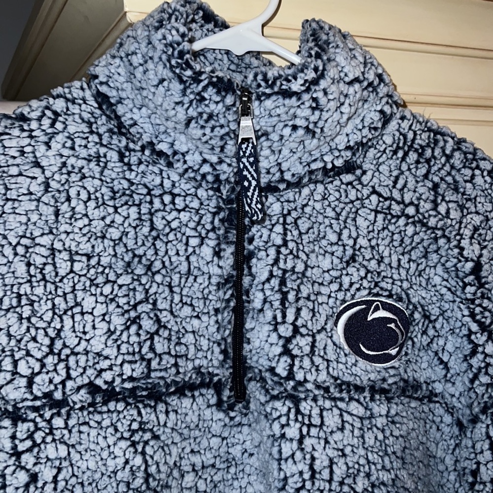 Women’s Penn State fuzzy half zip - Picture 2 of 5